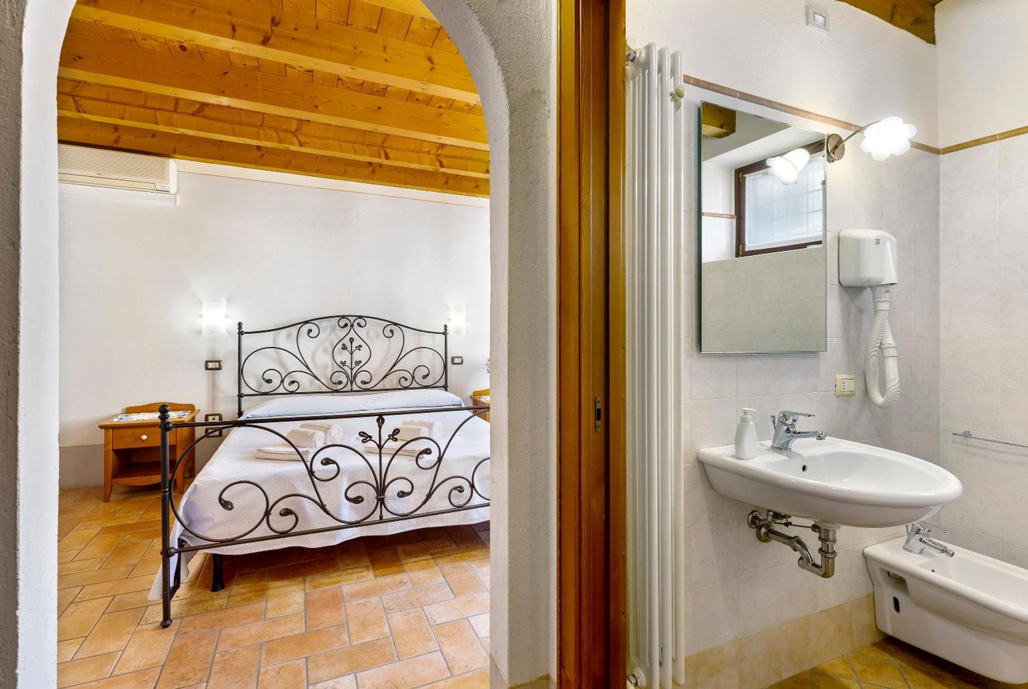 New Agriturismo Corte Olfino Monzambano Exterior photo