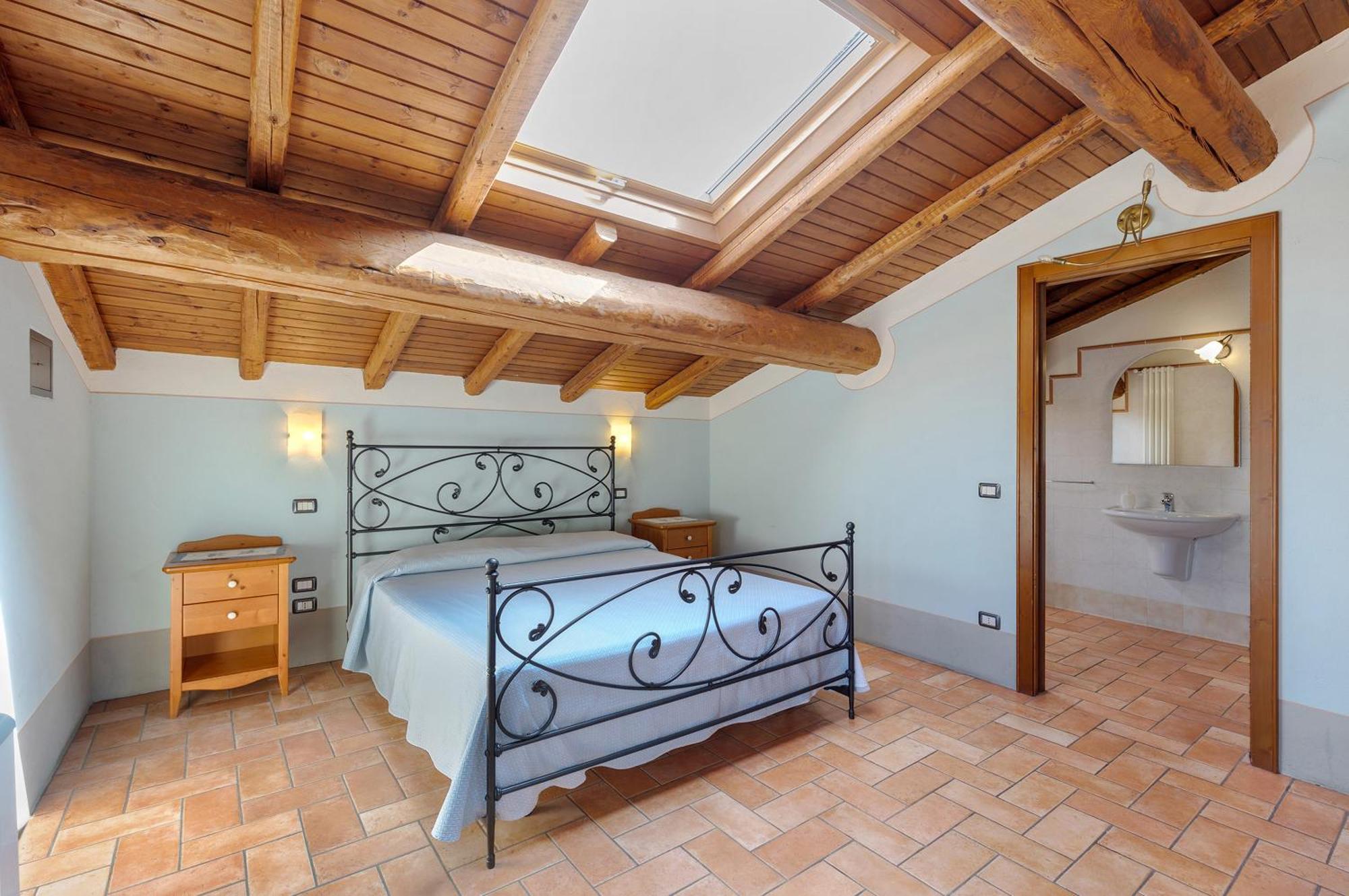 New Agriturismo Corte Olfino Monzambano Exterior photo